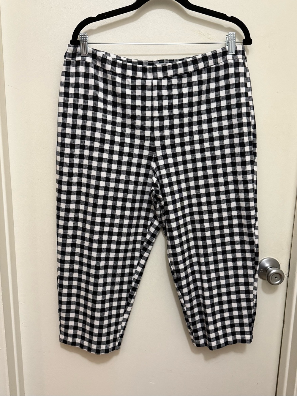 Joan Rivers Black & White Gingham Cropped Pants